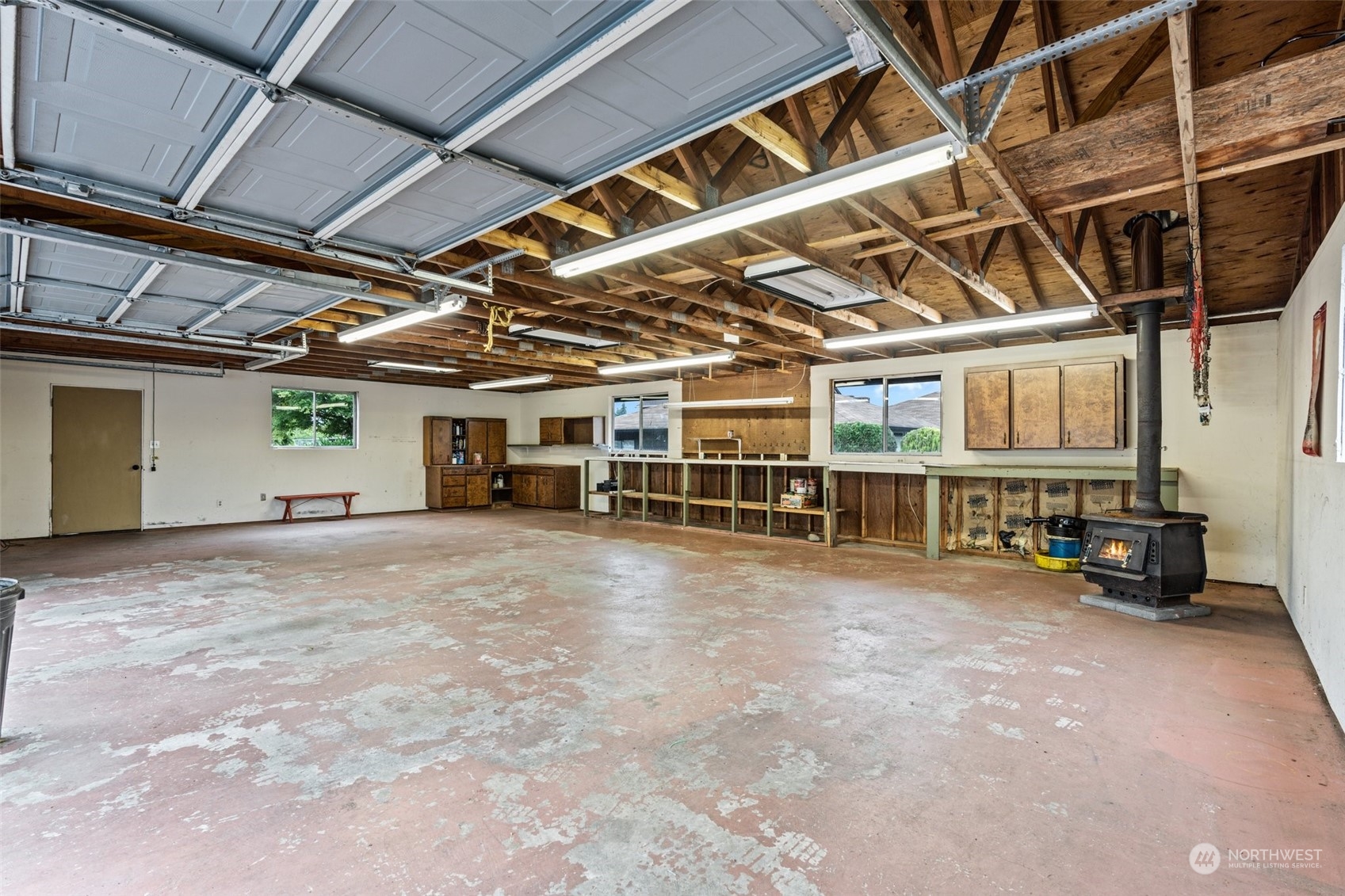 3209 Russell Road Centralia, WA 98531 - Photo 12 of 33 Gallery Image 12