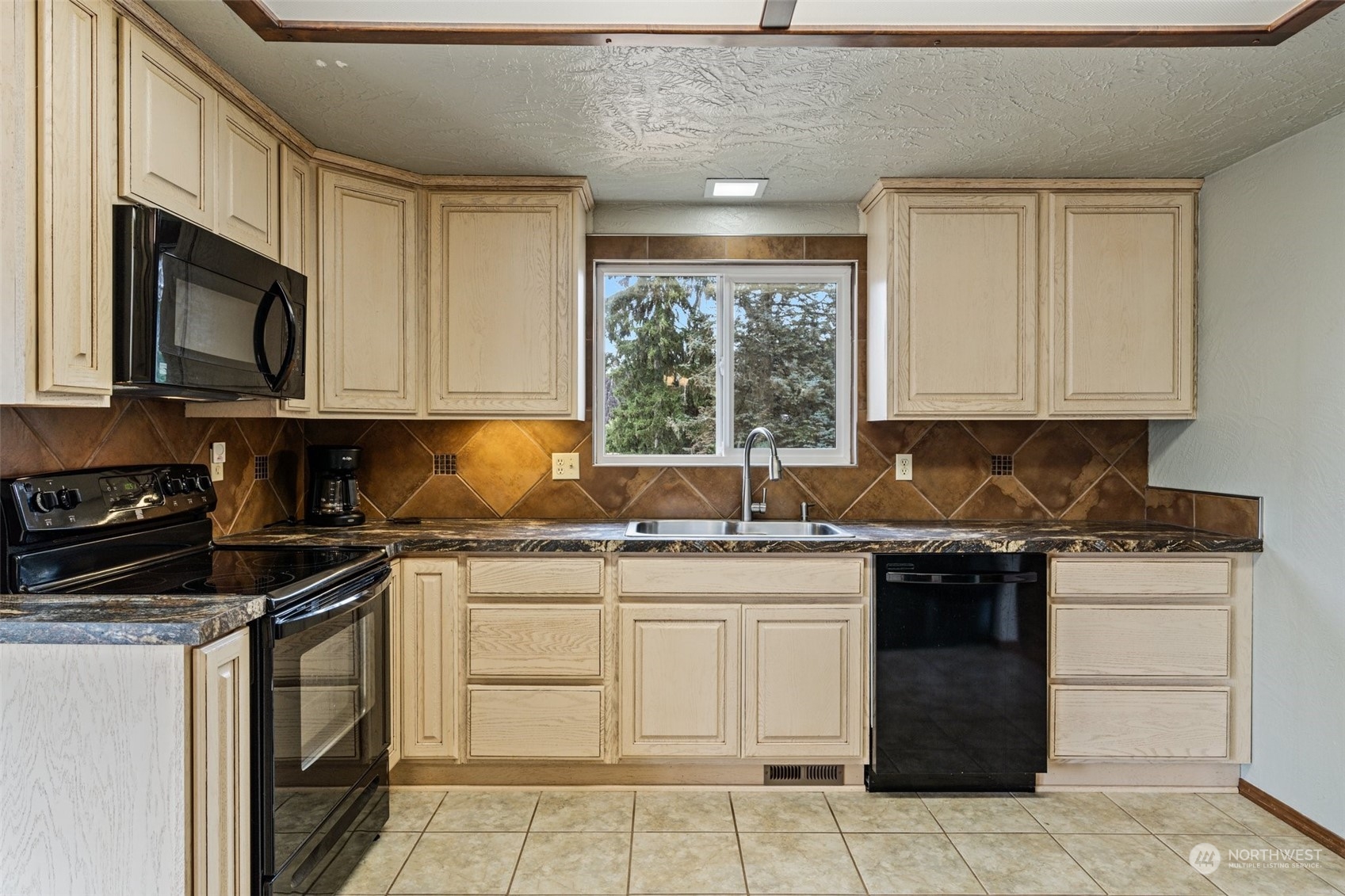3209 Russell Road Centralia, WA 98531 - Photo 22 of 33 Gallery Image 22