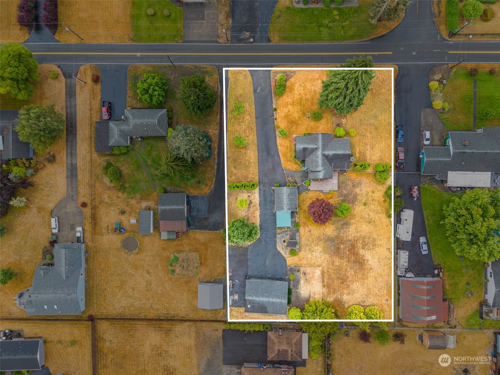 3209 Russell Road Centralia, WA 98531 - Photo 3 of 33 Gallery Image 3