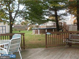 102 Freedom Road Sewell, NJ 08080 - Photo 7 of 12 Deck