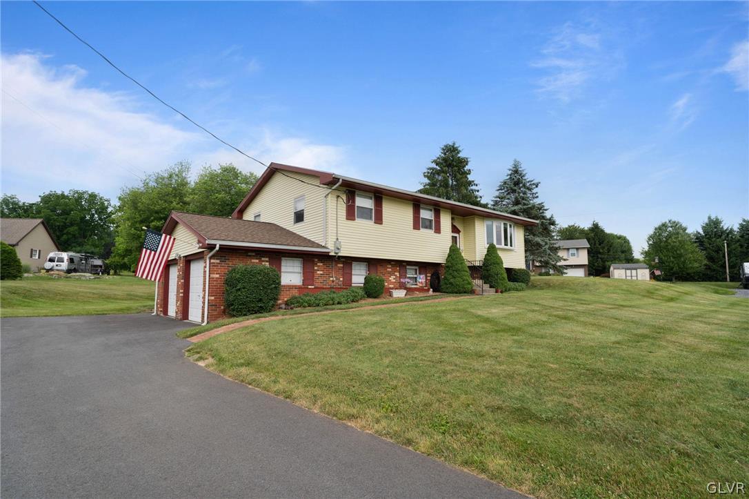 497 Bauer Road Bath, PA 18014 - Photo 1 of 27