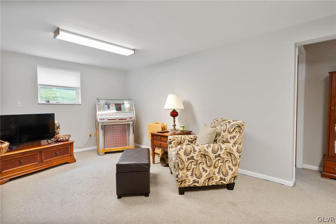 497 Bauer Road Bath, PA 18014 - Photo 22 of 27