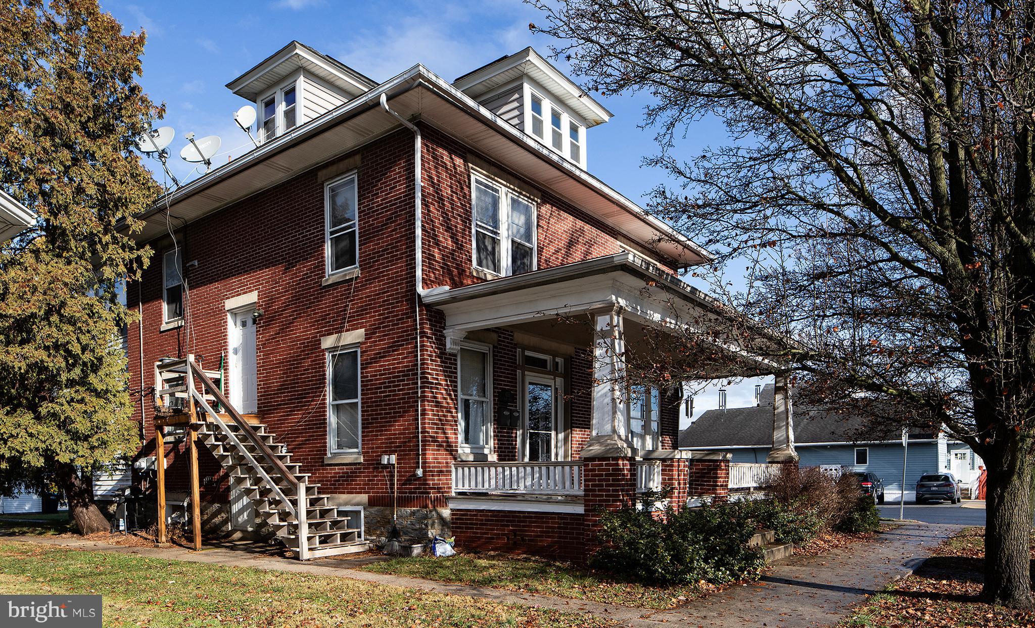 433 East Main Street, Unit B Palmyra, PA 17078 - Photo 2 of 35 a view of house with a outdoor space