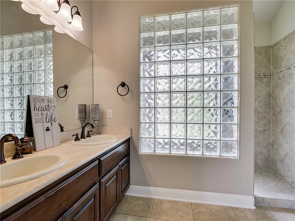 11109 Muddler Cove Austin, TX 78733 - Photo 9 of 15