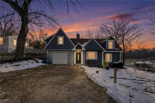 $253,700 | 12007 Alberta Avenue, Sugar Creek, MO 64054