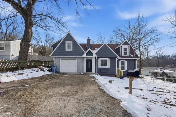 $239,900 | 12007 Alberta Avenue, Sugar Creek, MO 64054