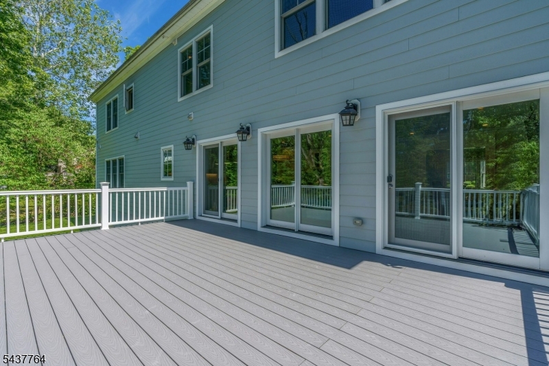 16 Exeter Road Short Hills, NJ 07078 - Photo 44 of 49