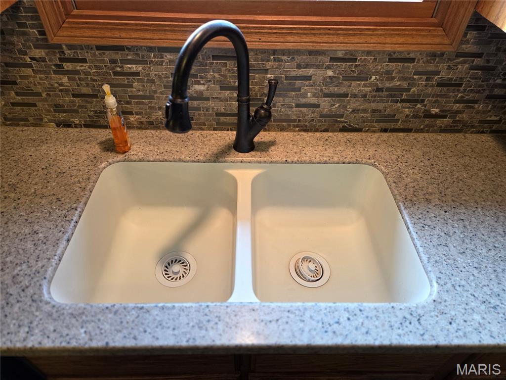 812 Butler Street Tilden, IL 62292 - Photo 16 of 48