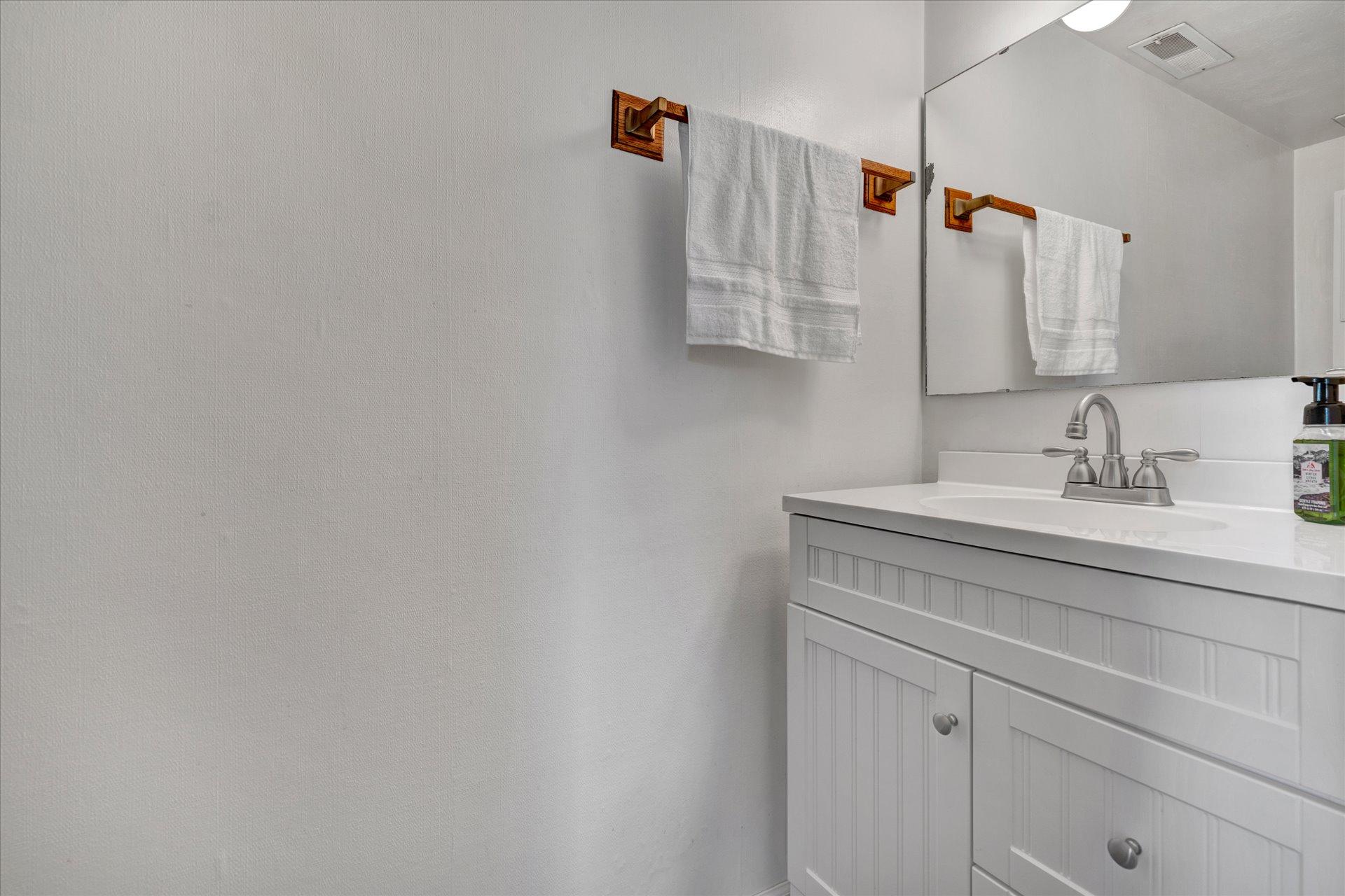 2532 Keagy Road Salem, VA 24153 - Photo 9 of 35 photo9