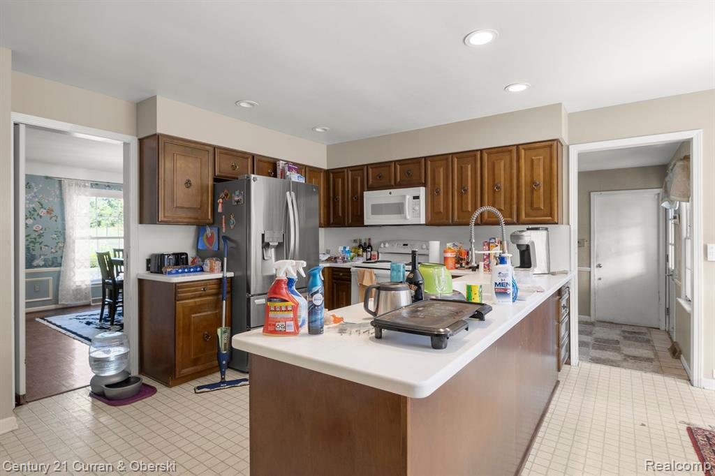 1863 Squirrel Road Bloomfield Hills, MI 48304 - Photo 30 of 78 Gallery Image 30