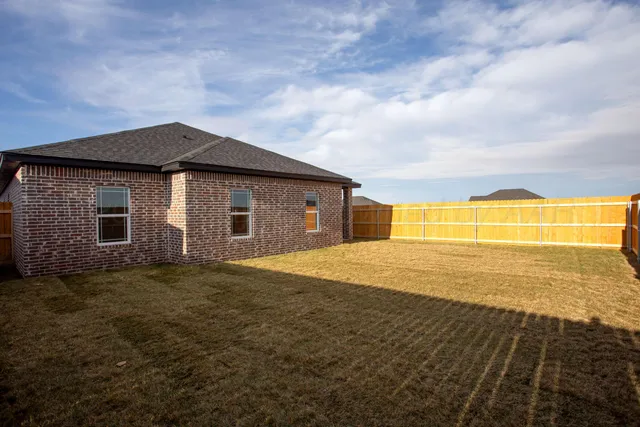 $299,452 | 22111 Howard Draw Road, Canyon, TX 79015