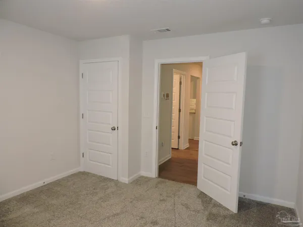 $2,100 | 5427 Peach Drive, Pace, FL 32571