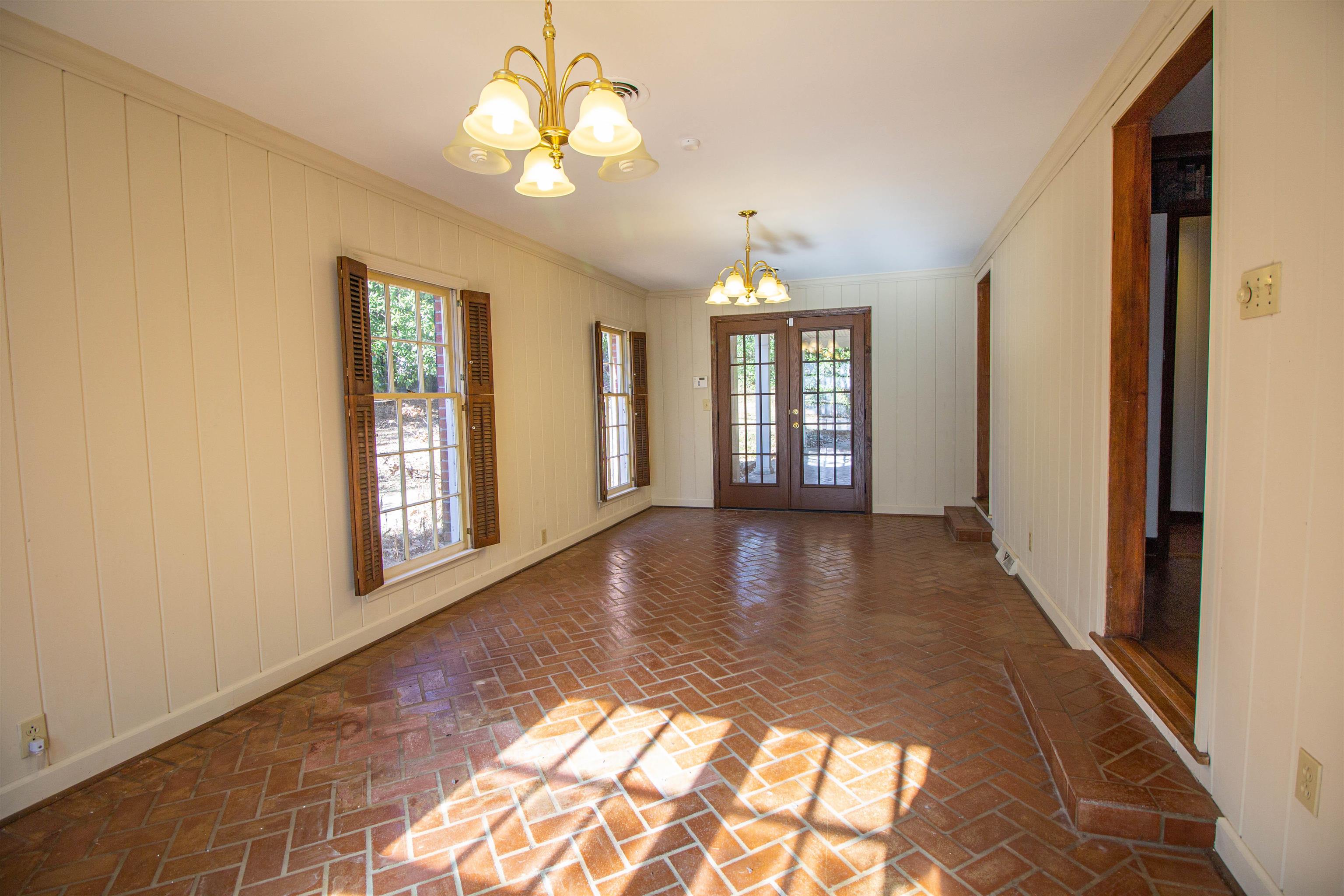 283 Church Street Ripley, TN 38063 - Photo 14 of 36 a view of livingroom with window