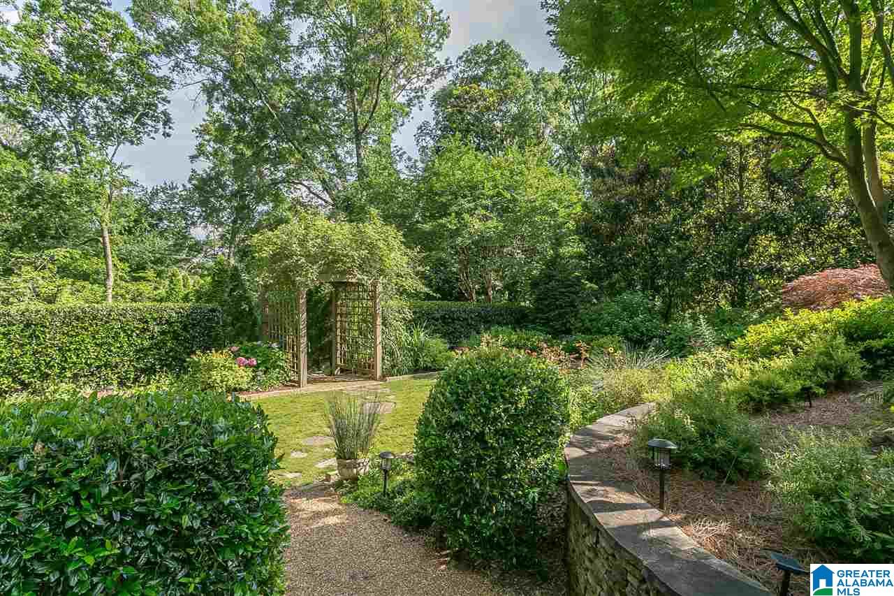 3509 Country Club Road Birmingham, AL 35213 - Photo 35 of 41