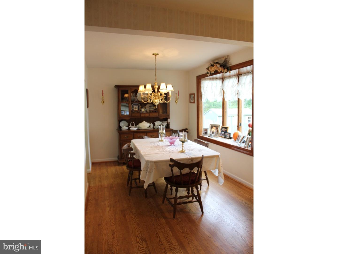 53 Saratoga Road Stratford, NJ 08084 - Photo 15 of 25 Dining Room
