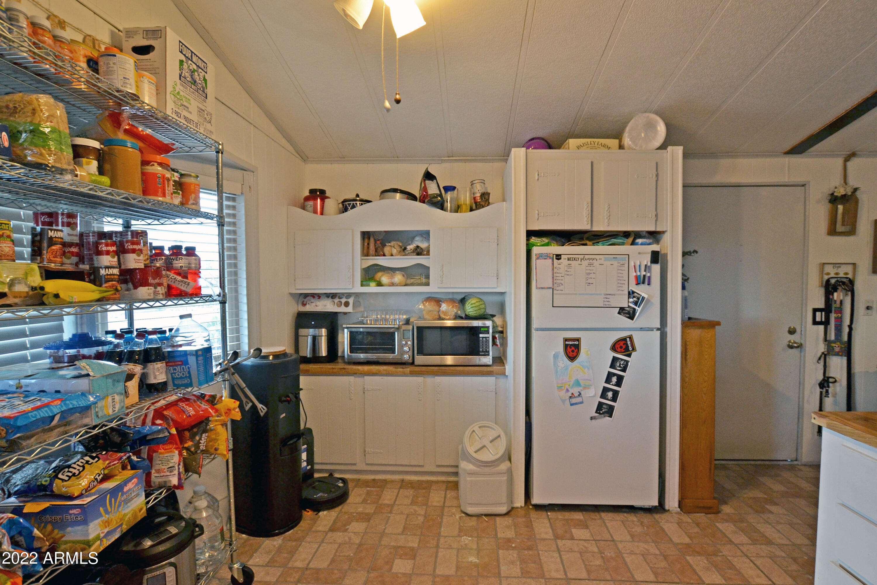 2121 South Descanso Road Apache Junction, AZ 85119 - Photo 4 of 16 Descanso