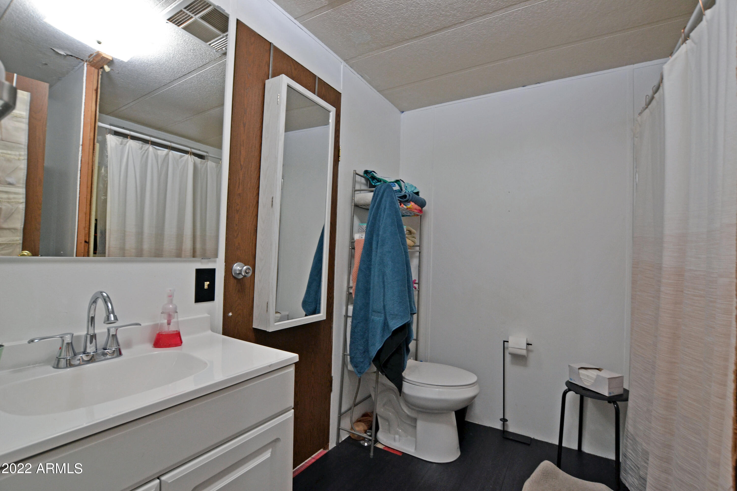 2121 South Descanso Road Apache Junction, AZ 85119 - Photo 8 of 16 Descanso