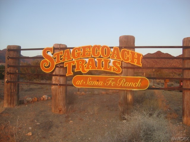 2076 South Cheyenne (well-septic) Road Yucca, AZ 86438 - Photo 7 of 24