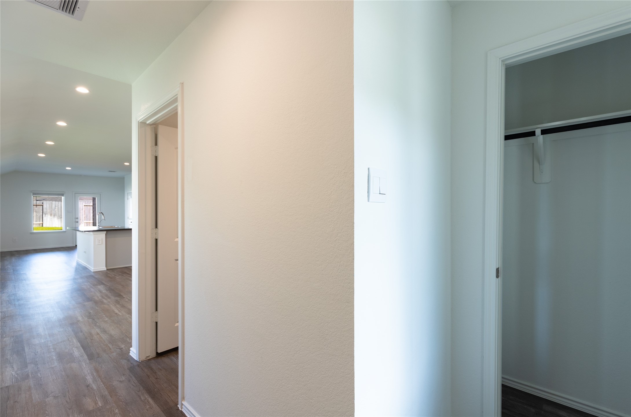 24330 Saddlestone Green Drive Spring, TX 77373 - Photo 7 of 19 Be amazed from the moment you walk into this one story entryway!