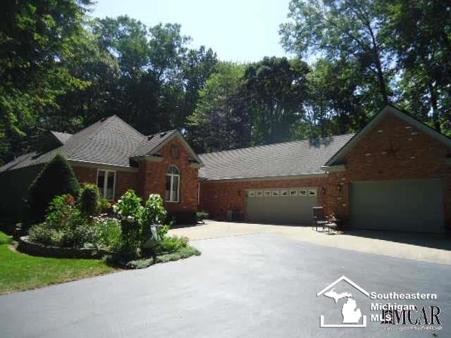 8560 Jackman Road Temperance, MI 48182 - Photo 22 of 33