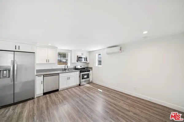 $1,650 | 1267 Vin Scully Avenue, Unit 1/2, Los Angeles, CA 90026