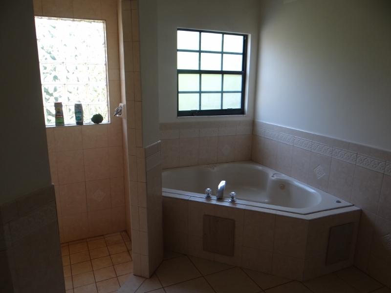12789 Compton Road Loxahatchee, FL 33470 - Photo 19 of 54 DSC04988 (800x600) (800x600) (2)