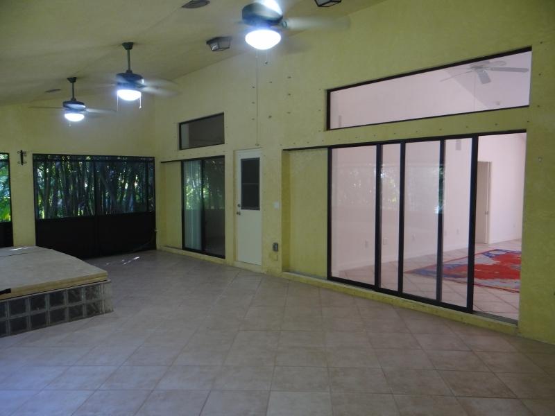 12789 Compton Road Loxahatchee, FL 33470 - Photo 31 of 54 DSC05012 (800x600) (800x600) (2)