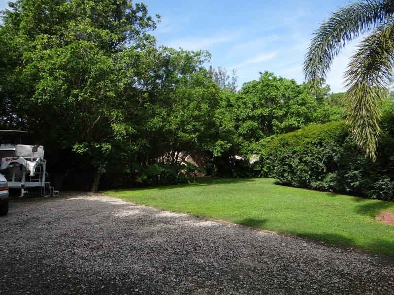 12789 Compton Road Loxahatchee, FL 33470 - Photo 5 of 54 DSC04965 (800x600) (800x600)