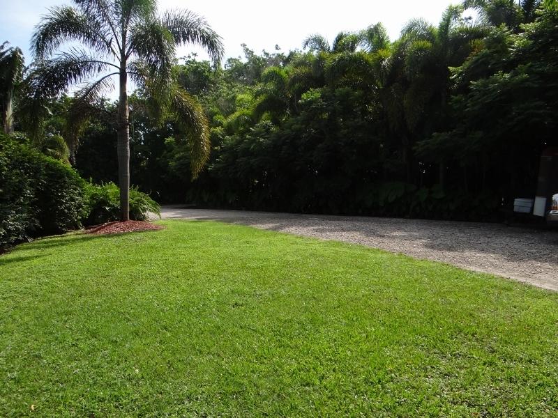 12789 Compton Road Loxahatchee, FL 33470 - Photo 51 of 54 DSC05045 (800x600)