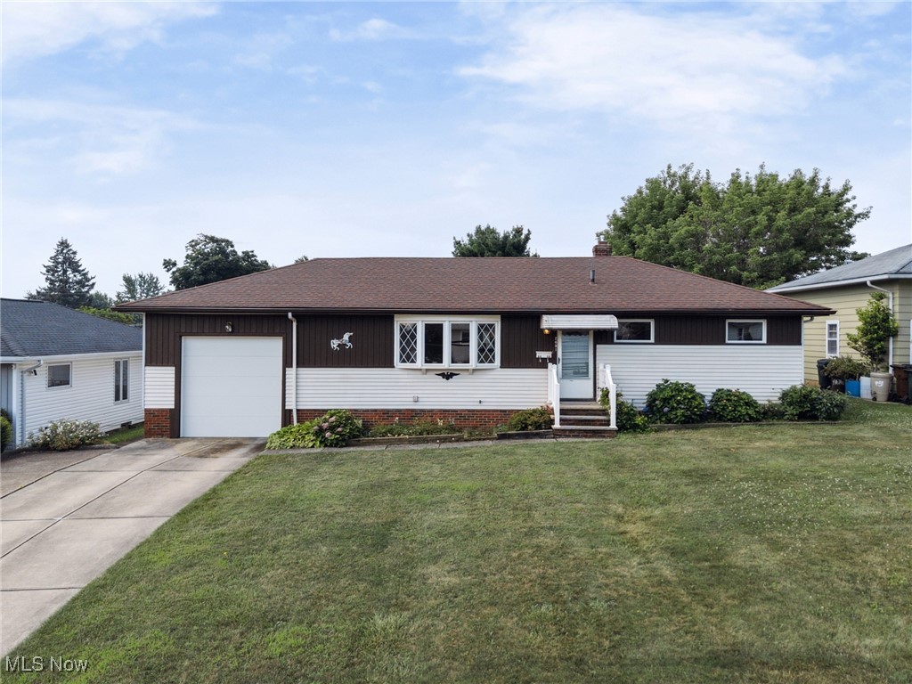 2651 Dentzler Road Parma, OH 44134 - Photo 1 of 35 Welcome home!