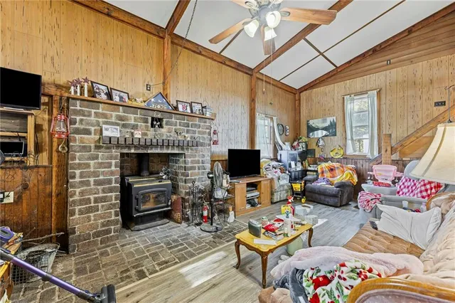 $749,000 | 1252 Highway 59, Princeton, KS 66078