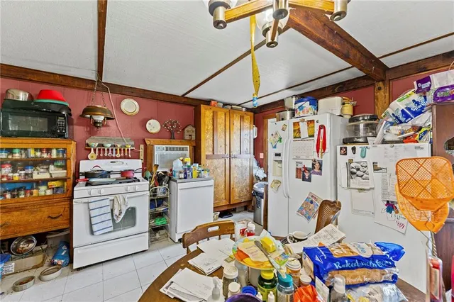 $749,000 | 1252 Highway 59, Princeton, KS 66078