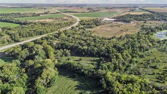 $749,000 | 1252 Highway 59, Princeton, KS 66078