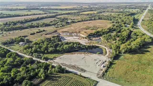 $749,000 | 1252 Highway 59, Princeton, KS 66078