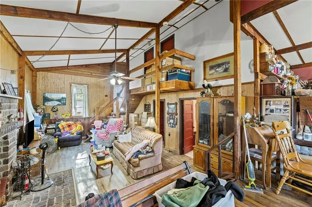 $749,000 | 1252 Highway 59, Princeton, KS 66078