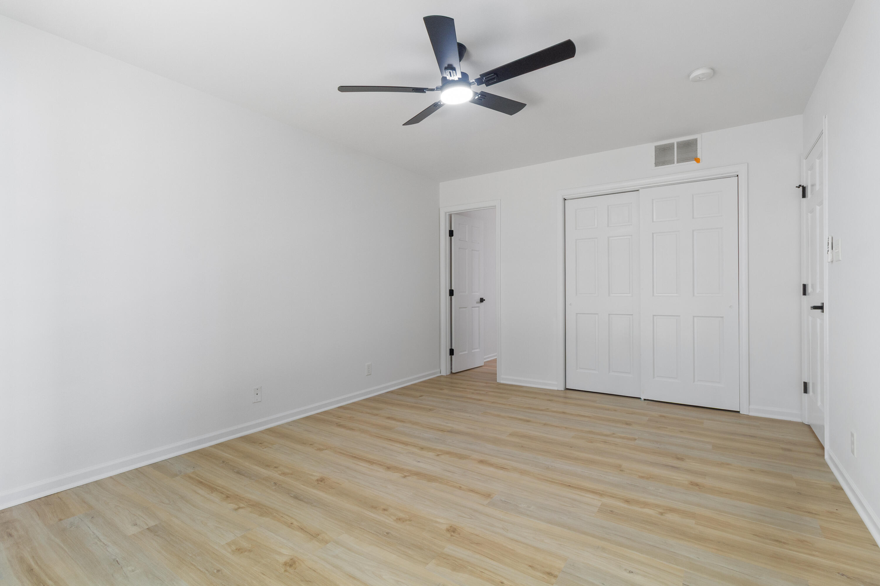 355 South Boo Road Chesterton, IN 46304 - Photo 17 of 24 3000x2000