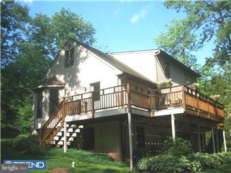 2607 Pheasant Run Spring City, PA 19475 - Photo 2 of 11 Gallery Image 2