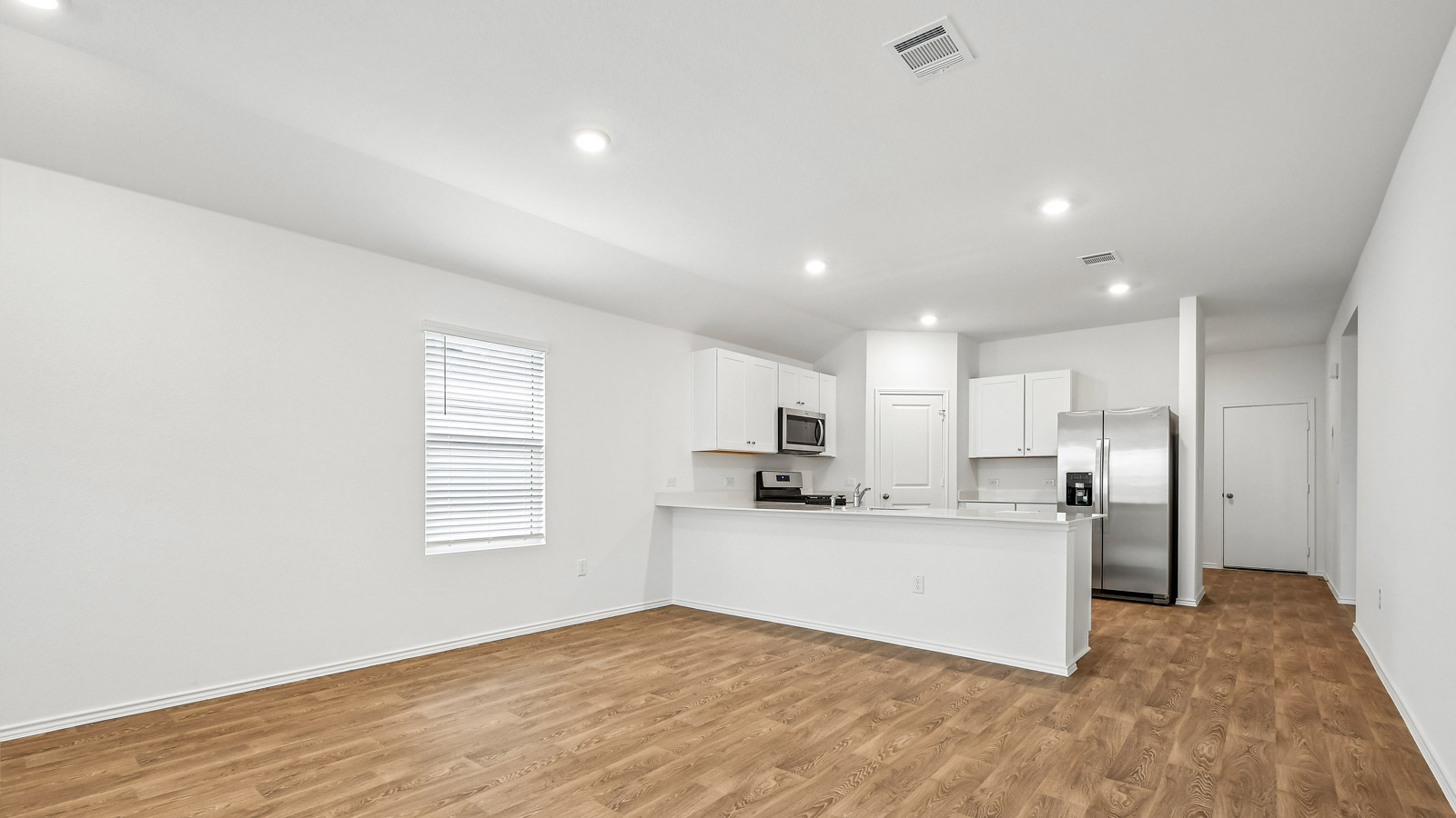 12101 Pike Bend Mustang Ridge, TX 78610 - Photo 7 of 27