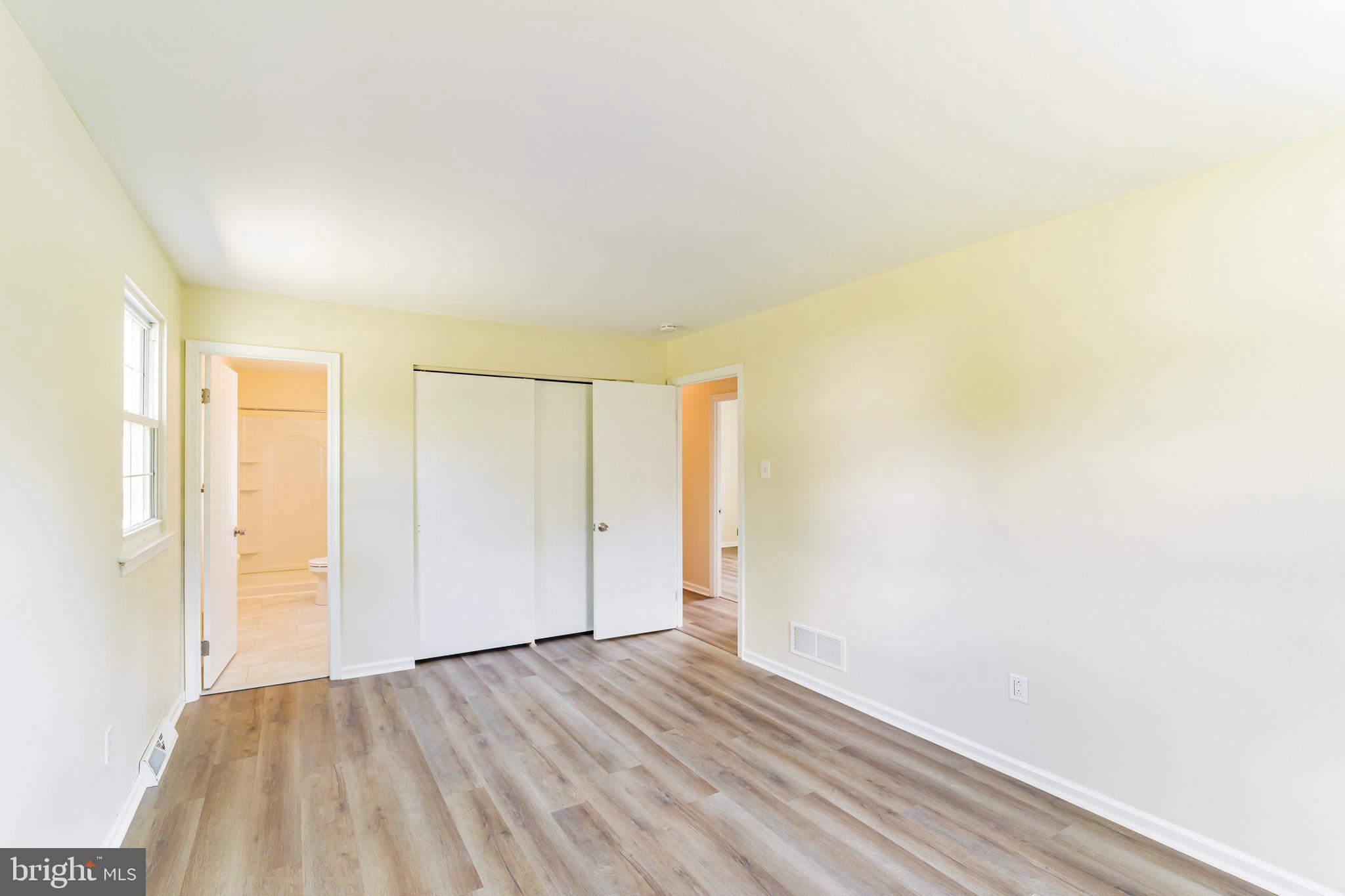 1343 Ridgeview Circle Downingtown, PA 19335 - Photo 24 of 37 Primary Bedroom Suite