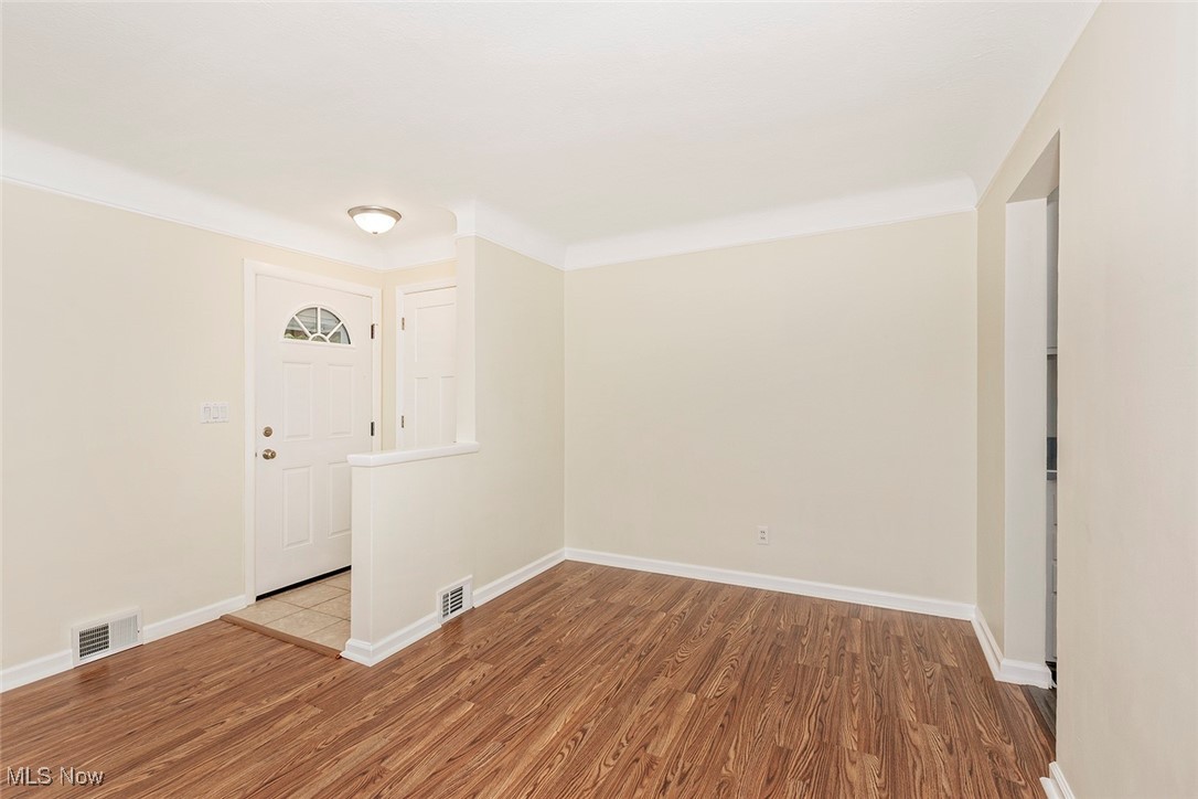 30413 Forestgrove Road Willowick, OH 44095 - Photo 3 of 35