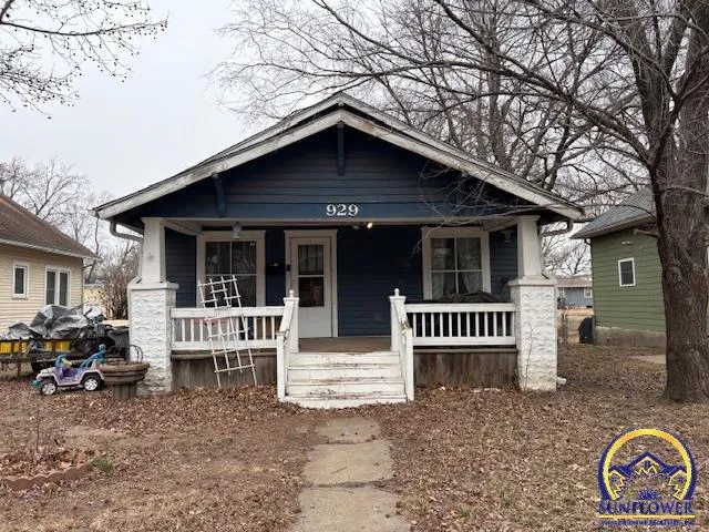 $109,000 | 929 Lawrence Street, Emporia, KS 66801