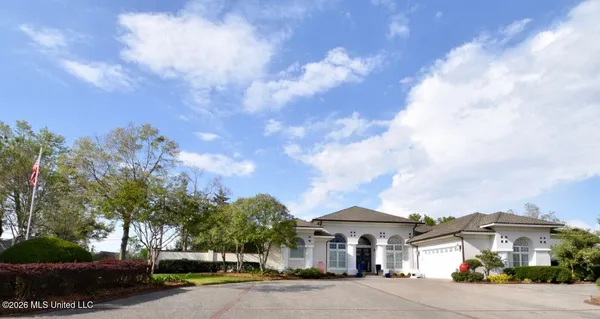 $450,000 | 701 Olivia Street, Greenwood, MS 38930