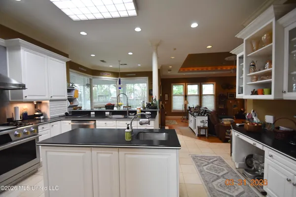 $450,000 | 701 Olivia Street, Greenwood, MS 38930