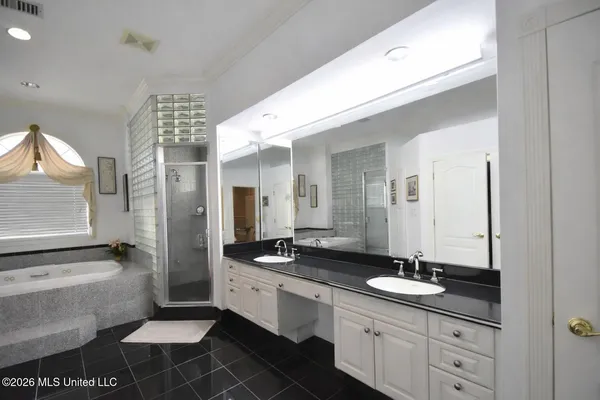 $450,000 | 701 Olivia Street, Greenwood, MS 38930