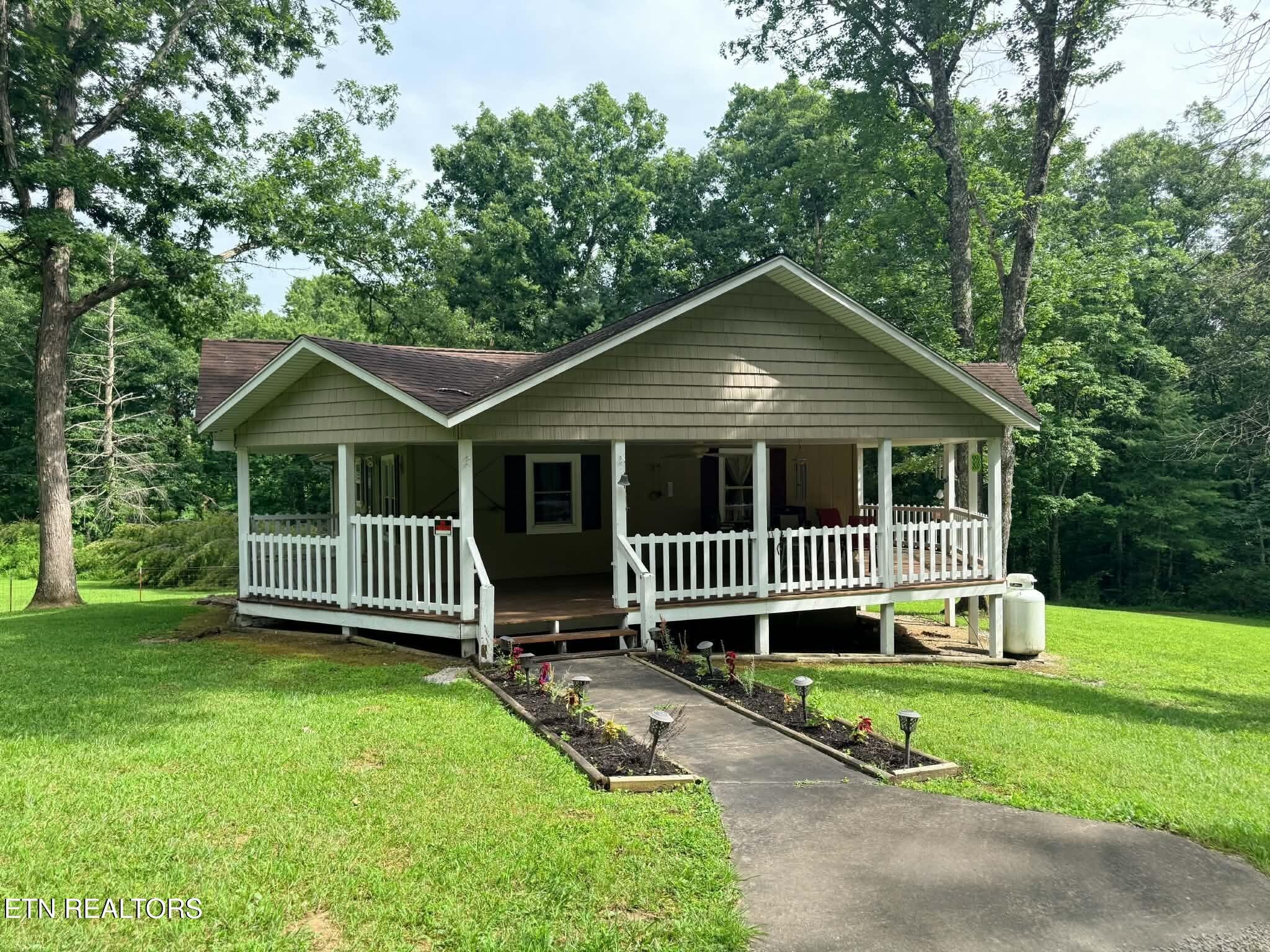 1250 Darrow Ridge Road Jamestown, TN 38556 - Photo 27 of 37