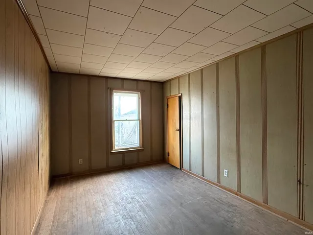 $64,900 | 215 West 7th Street, Marion, IN 46953