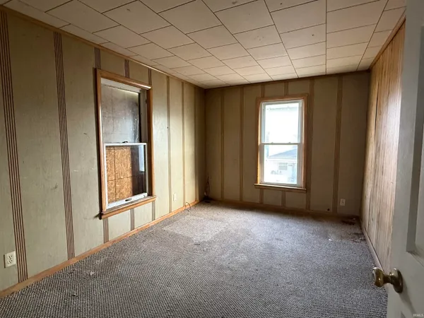 $52,000 | 215 West 7th Street, Marion, IN 46953