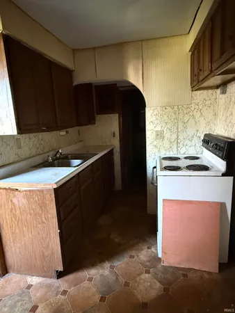 $52,000 | 215 West 7th Street, Marion, IN 46953