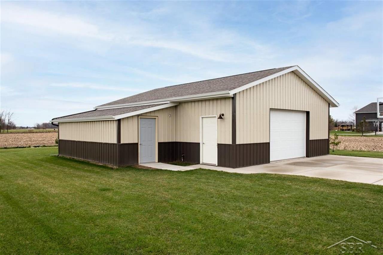 6449 North River Road Freeland, MI 48623 - Photo 51 of 55