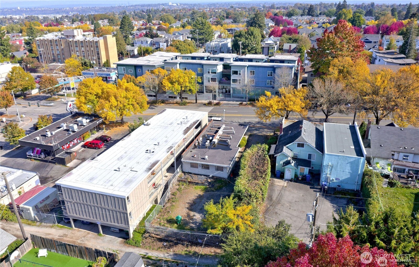 6517 35th Avenue Southwest Seattle, WA 98126 - Photo 6 of 11 a picture of city view